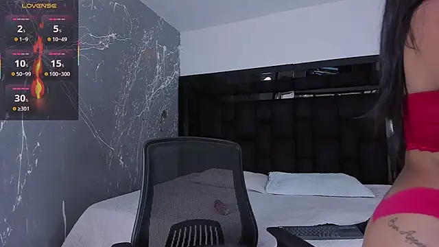 Snapshot of LiaClarck_ chatting on November 20, 9:14 pm LiaClarck online show from November 20, 9:14 pm