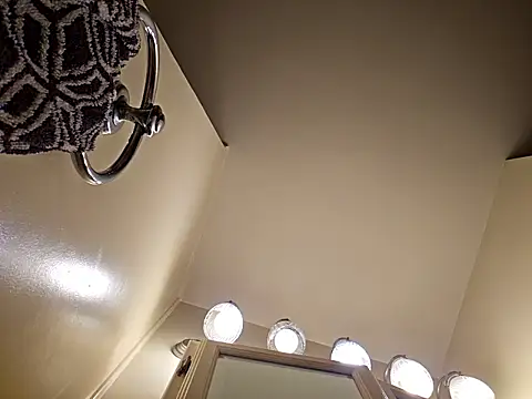 Roddog18 online show from January 19, 7:23 am