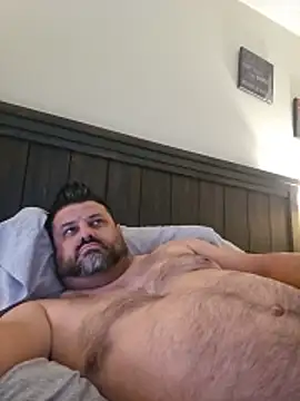 Snapshot of Roddog18 chatting on July 1, 11:45 am Roddog18 online show from July 1, 11:45 am