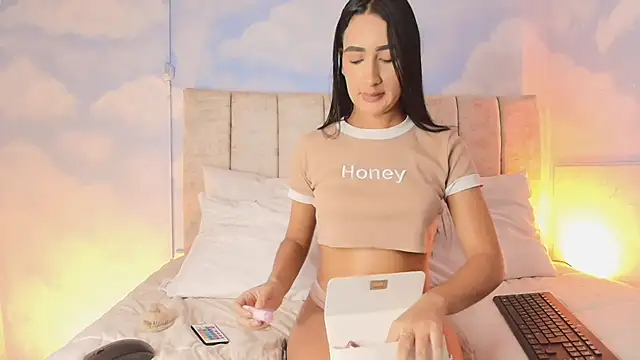 Nikolbrice online show from April 18, 2:04 am