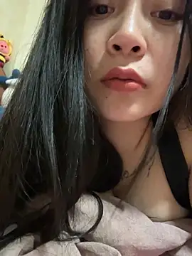 Snapshot of jun-xinh09 chatting on January 13, 5:18 pm jun-xinh09 online show from January 13, 5:18 pm