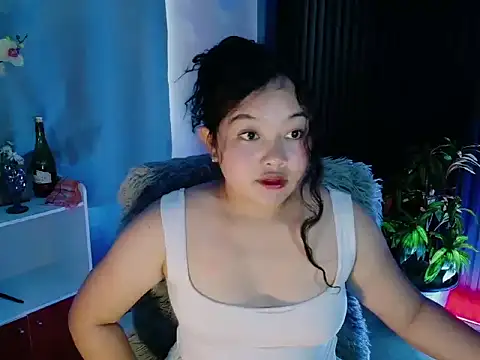 UrFavouriteCravings online show from February 23, 3:15 am