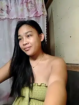 Snapshot of luna_light23 chatting on October 2, 9:00 pm luna light23 online show from October 2, 9:00 pm