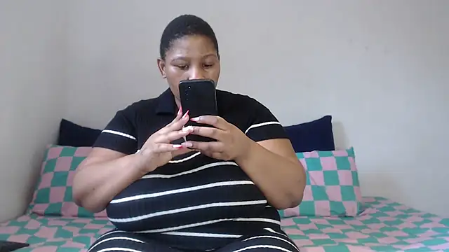 Snapshot of PIXIEBITCHXXX26 chatting on October 29, 8:27 am PIXIEBITCHXXX26 online show from October 29, 8:27 am