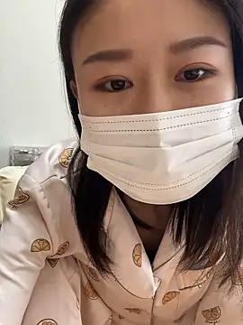 Snapshot of mia2_jp chatting on November 1, 1:07 am mia2 jp online show from November 1, 1:07 am