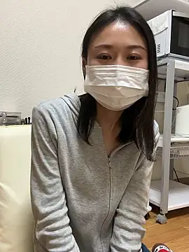 mia2 jp online show from November 17, 8:09 am