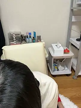 mia2 jp online show from March 28, 10:42 pm