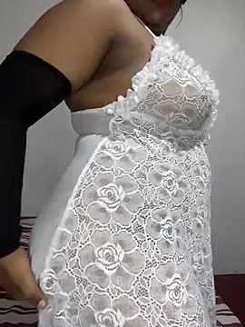 Snapshot of bunny_somya chatting on February 9, 8:18 am bunny somya online show from February 9, 8:18 am