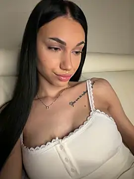 ilariea girl online show from February 27, 9:59 pm