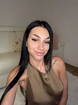 Snapshot of ilariea_girl chatting on July 4, 2:56 pm ilariea girl online show from July 4, 2:56 pm