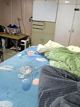 han515319 online show from February 26, 1:10 pm