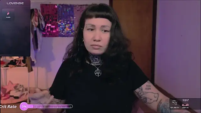Senorita  Dakota online show from July 7, 10:14 pm