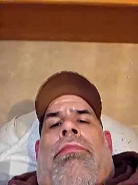 DeeBestEver online show from March 30, 6:53 pm