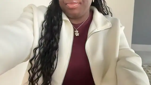 nanaisbackk online show from December 20, 8:21 am