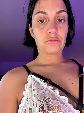 LaPetiteKim online show from November 24, 8:19 pm