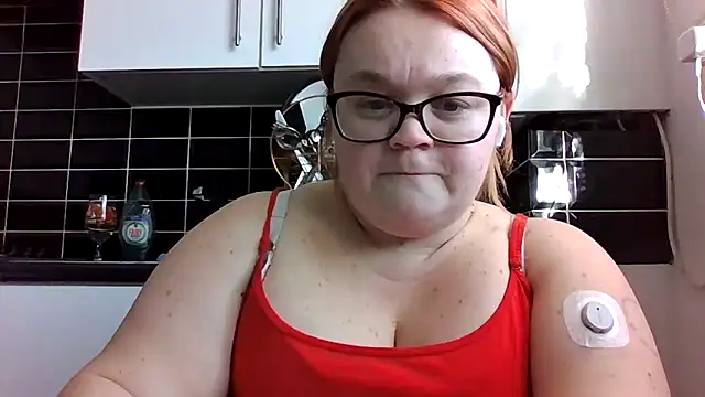 Snapshot of Curvy-AmyX chatting on October 6, 4:26 pm Curvy-AmyX online show from October 6, 4:26 pm