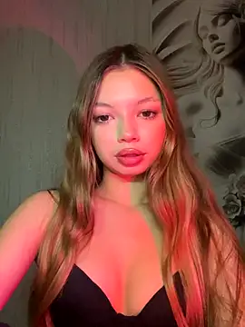  Siennaaa  online show from October 6, 7:44 pm