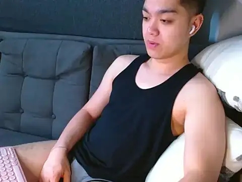 JayKarLo online show from March 22, 12:36 am