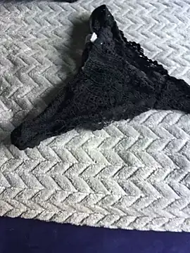 Lamarocainee online show from October 4, 1:53 pm