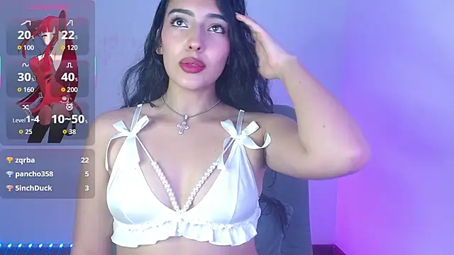 Snapshot of JuliethaFox chatting on February 3, 2:53 am JuliethaFox online show from February 3, 2:53 am