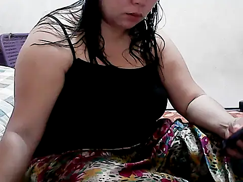 Snapshot of HornyPussie69 chatting on February 12, 12:16 am HornyPussie69 online show from February 12, 12:16 am