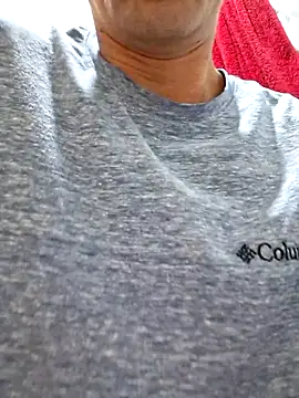 Snapshot of SumiErick chatting on October 1, 12:27 am SumiErick online show from October 1, 12:27 am