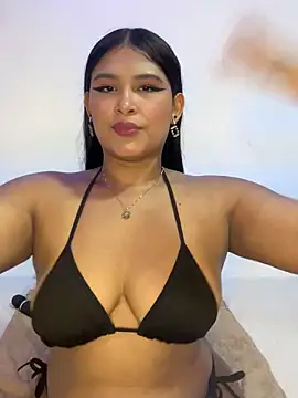 Snapshot of sarafox_10 chatting on October 7, 8:17 pm sarafox 10 online show from October 7, 8:17 pm