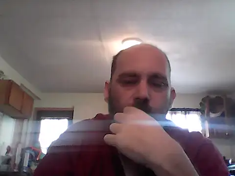Snapshot of crazyheratic8 chatting on February 2, 8:51 pm crazyheratic8 online show from February 2, 8:51 pm