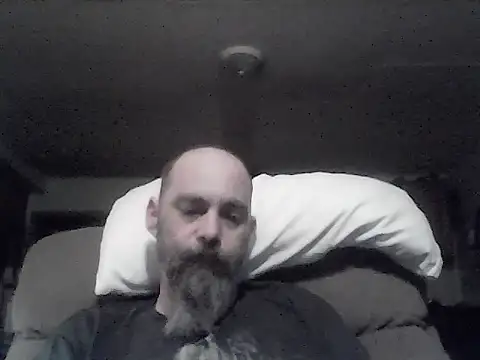 Snapshot of crazyheratic8 chatting on March 14, 1:23 am crazyheratic8 online show from March 14, 1:23 am