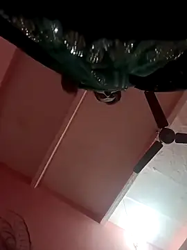 Neelam-baby1 online show from November 24, 3:34 pm