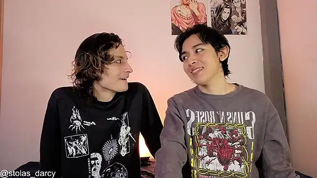 Darcy and Stolas online show from May 28, 9:17 am