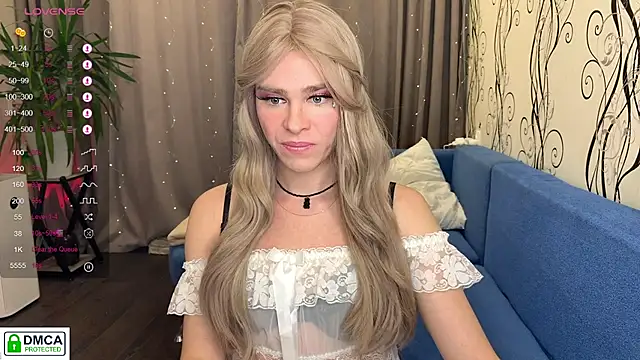 Snapshot of Anjalin_sososok1 chatting on January 19, 9:57 am Anjalin sososok1 online show from January 19, 9:57 am