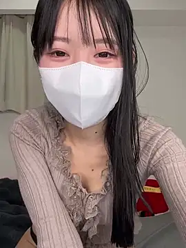 hana-08787- online show from February 6, 9:40 pm