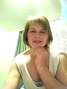 Snapshot of Masha412111 chatting on March 23, 10:03 pm Masha412111 online show from March 23, 10:03 pm