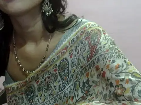 Laila Cute online show from July 7, 3:42 am
