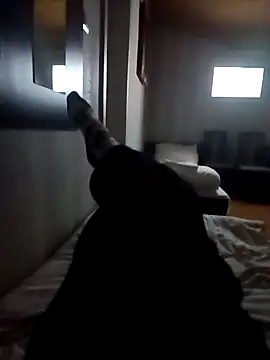 Snapshot of LewdHug51 chatting on October 1, 4:46 pm LewdHug51 online show from October 1, 4:46 pm