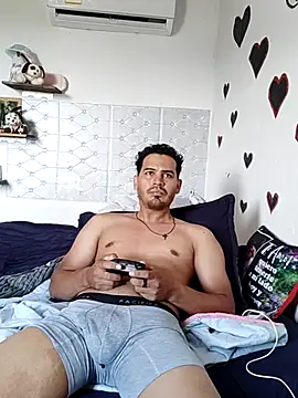 chemorodr9963 online show from October 11, 5:55 pm