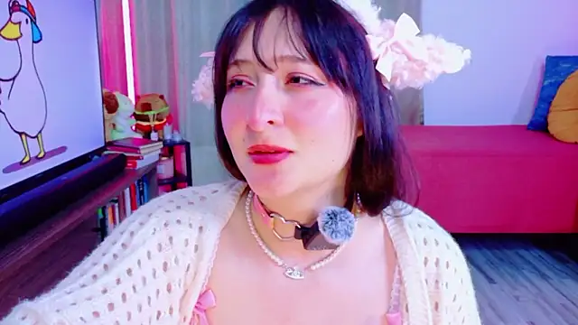 tiramesusuu online show from February 11, 11:10 pm