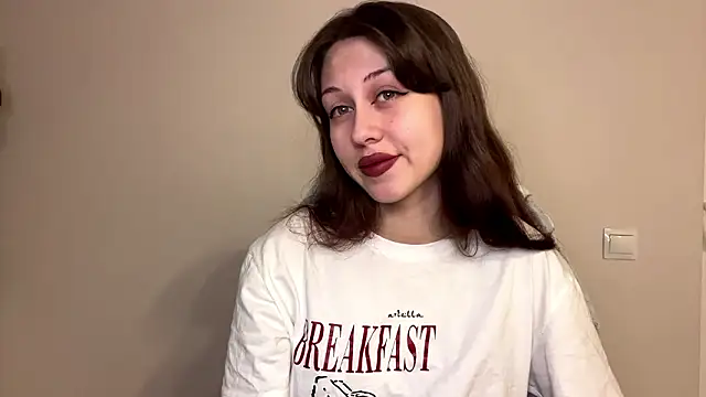 Nayra flash online show from January 17, 2:55 pm