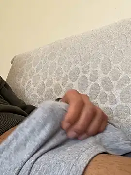 Sikici17cm555 online show from November 20, 8:03 am