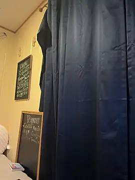 allnaturalmermaid online show from January 17, 8:41 am