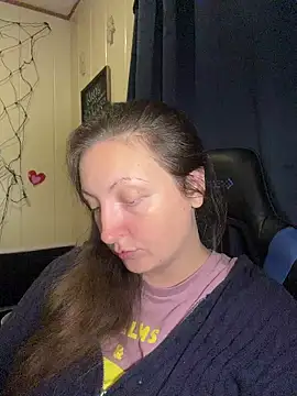 allnaturalmermaid online show from April 6, 1:25 am