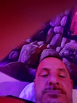 danielneal84 online show from March 4, 2:39 am