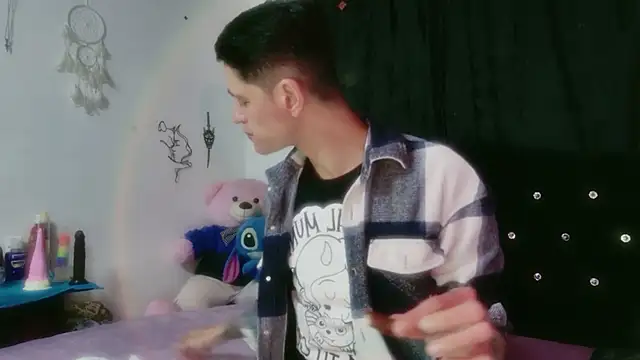 Tyler cat online show from February 2, 2:49 pm