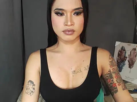 Snapshot of TSsexy_LOVERxxxx chatting on October 31, 9:43 am TSsexy LOVERxxxx online show from October 31, 9:43 am