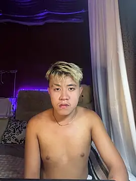ur fucking rolly online show from March 27, 8:19 pm