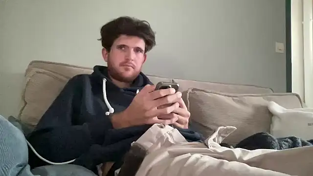 Snapshot of VersaGoo chatting on October 17, 3:47 pm VersaGoo online show from October 17, 3:47 pm