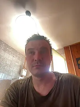 Snapshot of viktor1992-1-1 chatting on August 3, 9:59 am viktor1992-1-1 online show from August 3, 9:59 am