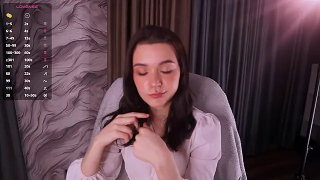 ElizabethMilller  online show from February 23, 10:29 pm