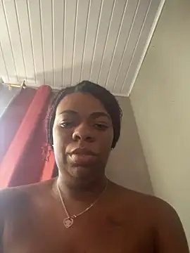 Snapshot of Priihmedeiros chatting on March 15, 10:43 am Priihmedeiros online show from March 15, 10:43 am